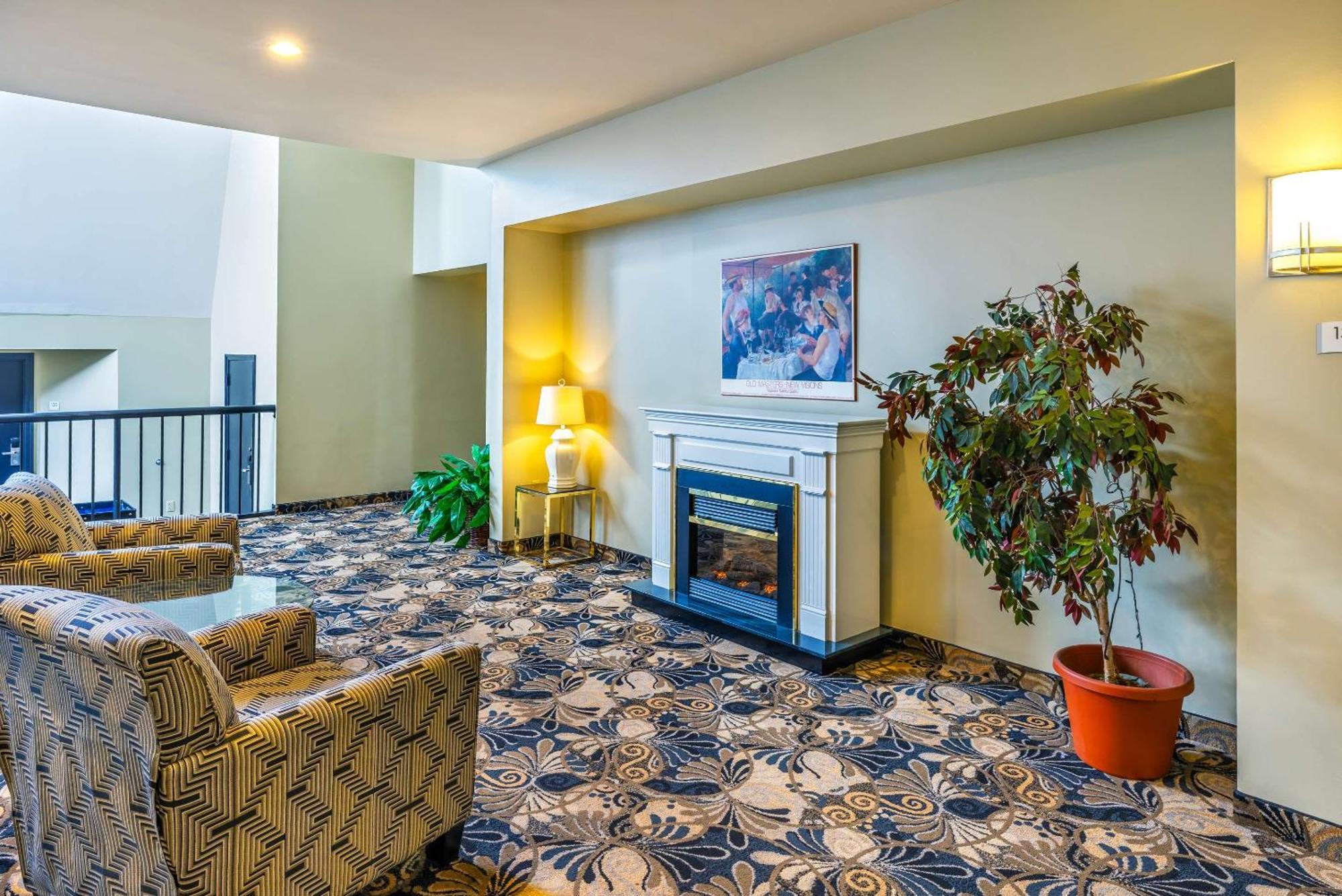 Quality Inn & Suites Garden Of The Gulf Summerside Exterior foto